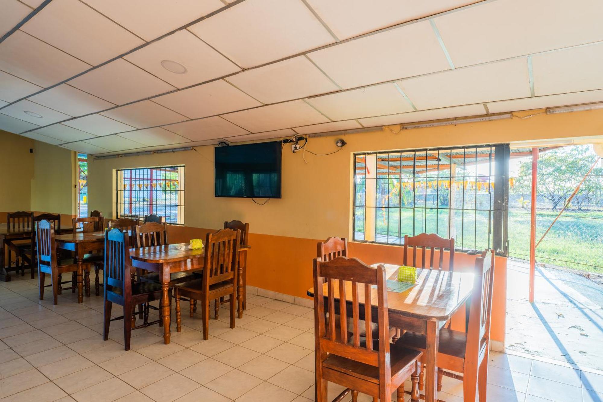 El Cocobolo Food&Rest Room 4 Bed And Breakfast Wifi Ac Pkg Gratis リベリア エクステリア 写真
