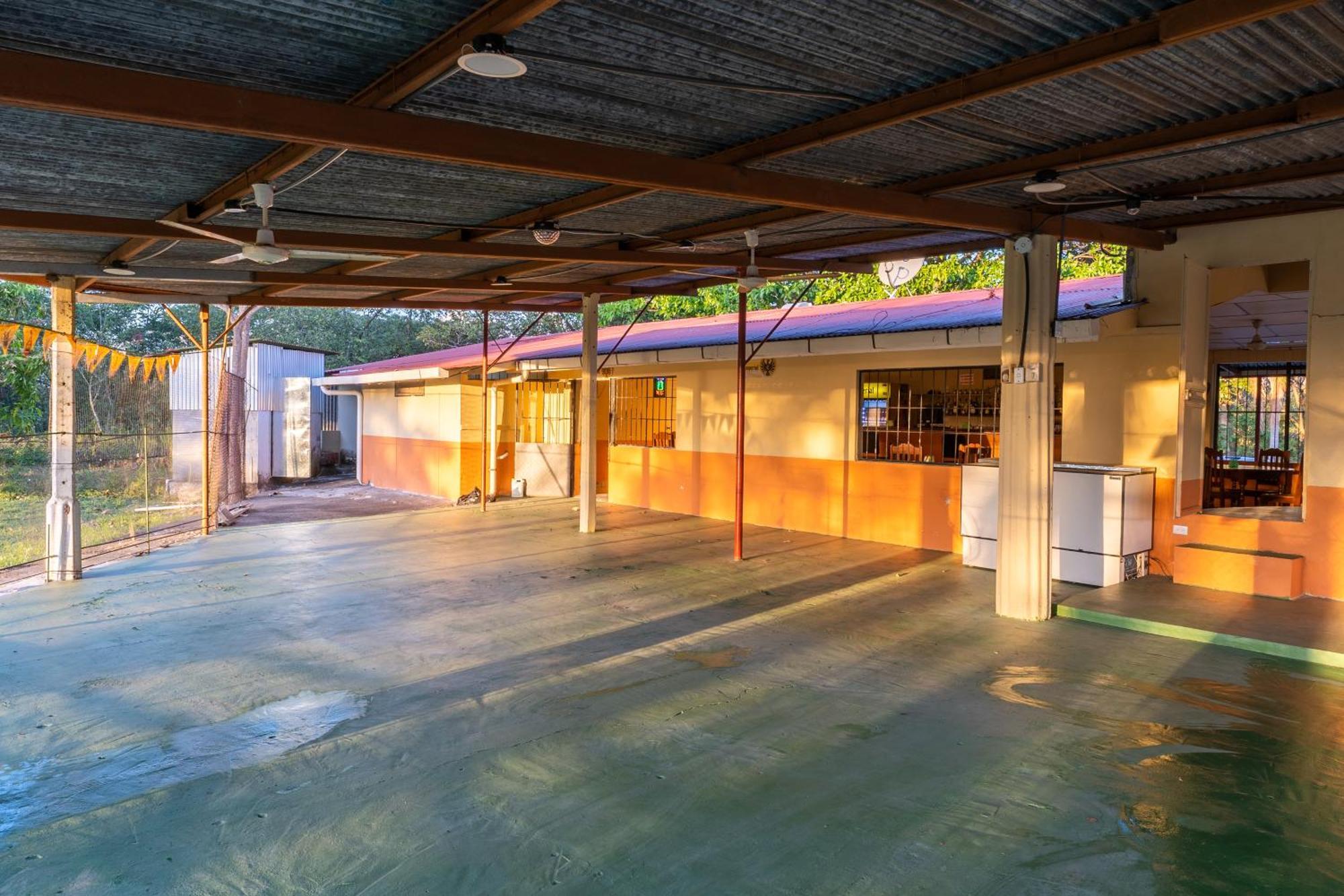 El Cocobolo Food&Rest Room 4 Bed And Breakfast Wifi Ac Pkg Gratis リベリア エクステリア 写真