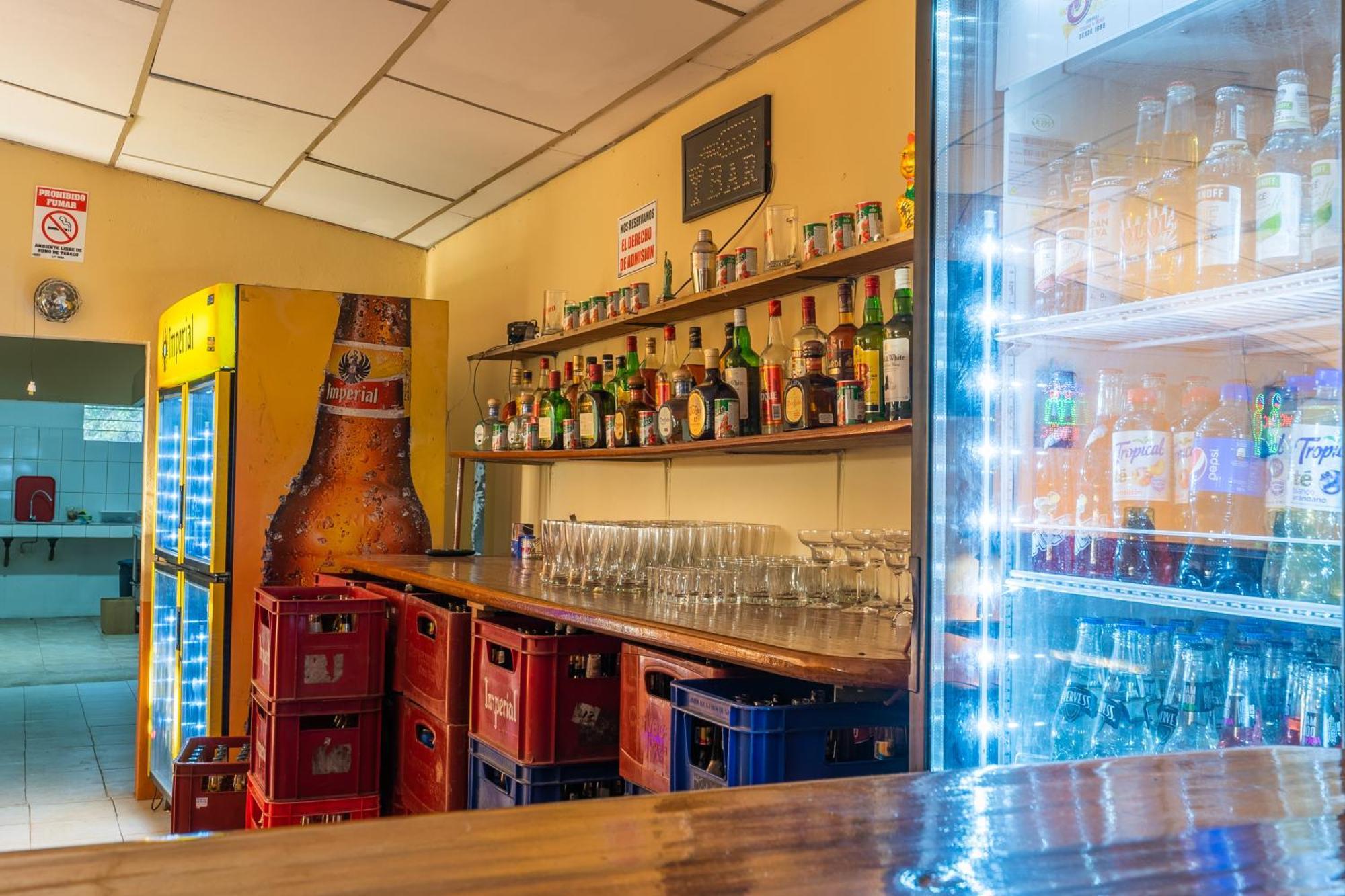 El Cocobolo Food&Rest Room 4 Bed And Breakfast Wifi Ac Pkg Gratis リベリア エクステリア 写真