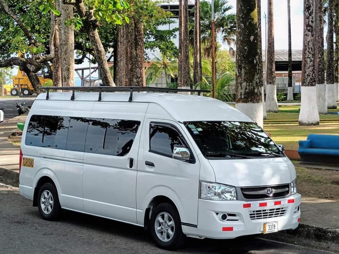 El Cocobolo Food&Rest Room 4 Bed And Breakfast Wifi Ac Pkg Gratis リベリア エクステリア 写真